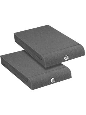 Novinka ADAM HALL SPADECO1