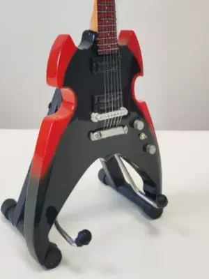 Must-Have Miniatura kytary Music Legends PPT-MK086 Paul Stanley Kiss Silvertone Apocalypse Special