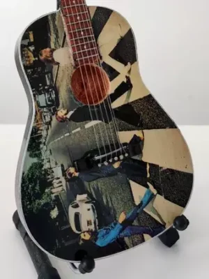 Miniatura kytary Music Legends PPT-MK187 The Beatles Abbey Road album Sleva